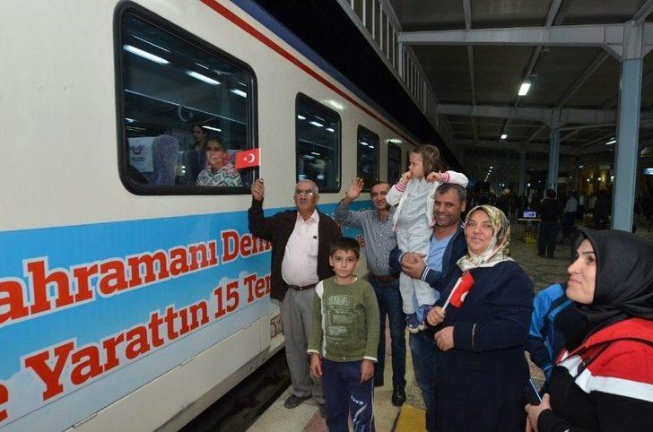 Malatya’dan 350 Kişilik Kafile, Halisdemir’in Kabrini Ziyarete Gitti G2