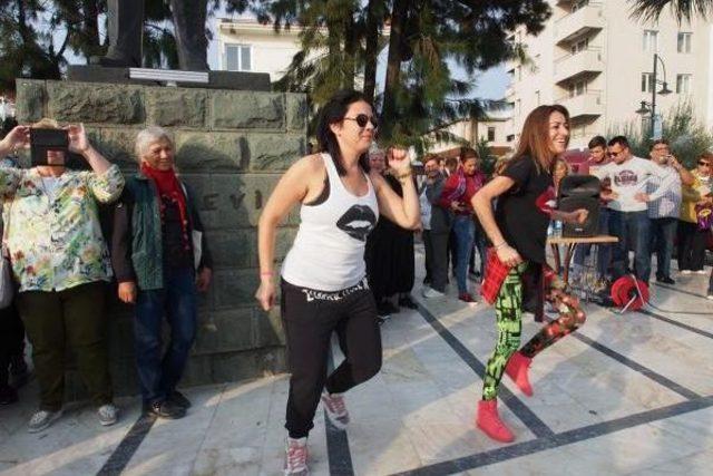 Ayvalık Tatları Festivali'nde 'barış' Mesajı