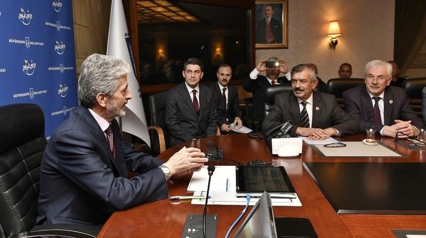 Başkan Tuna Ankara’daki Muhtarlarla Bir Araya Geldi