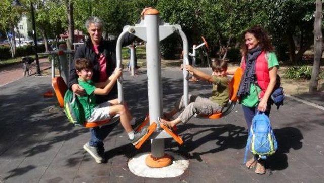 Avustralyalı &Ccedil;iftin Kaybettiği Iki Oğlu 45 Dakika Sonra Bulundu 1