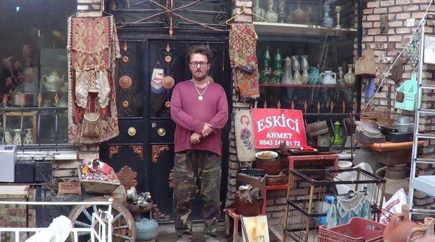 20 Yıllık Eskici Yakın Tarihe Işık Tutuyor