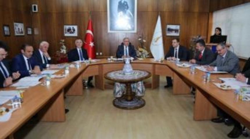 K&uuml;tahya Valisi Nayir: K&uuml;tahya&rsquo;da 10 Ayda 9 Bin 807 Kişi İş Sahibi Oldu