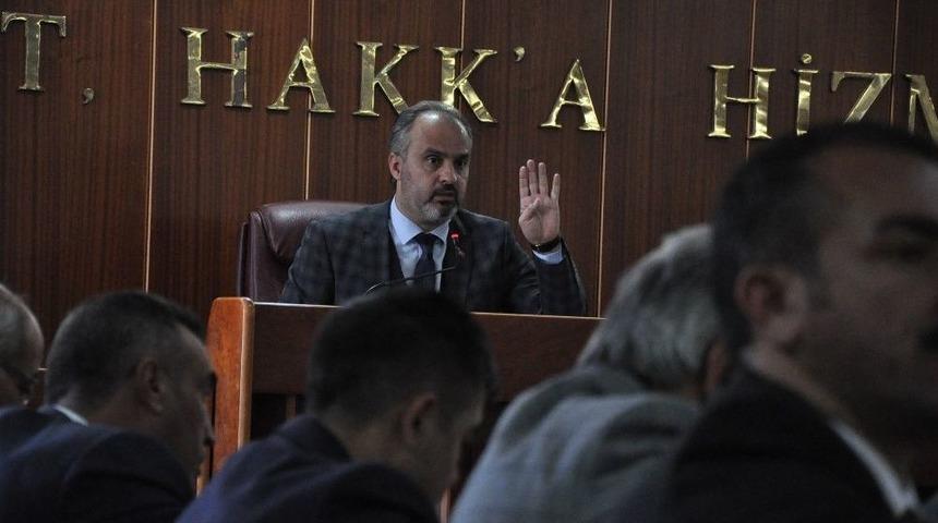 İneg&ouml;l Belediyesi Halktan Asfalt Parası Almayacak