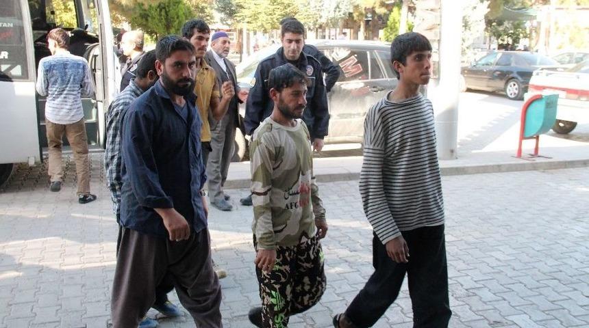 Elazığ&rsquo;da 46 Yabacı Uyruklu Şahıs Yakalandı