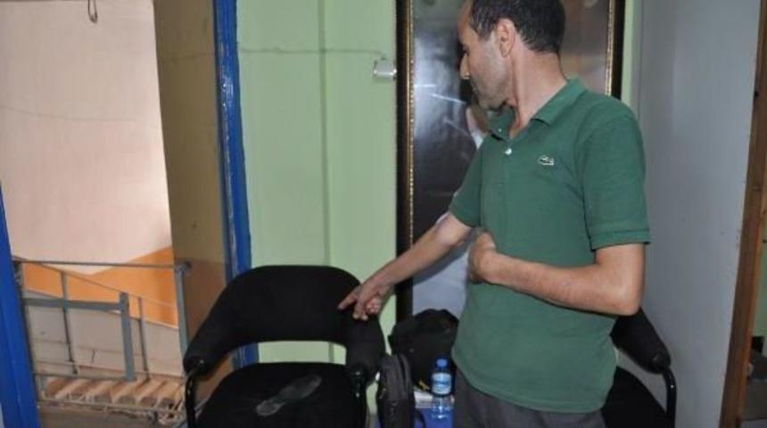 Hırsızı, Koltuktaki Ayakkabı Izi Yakalattı