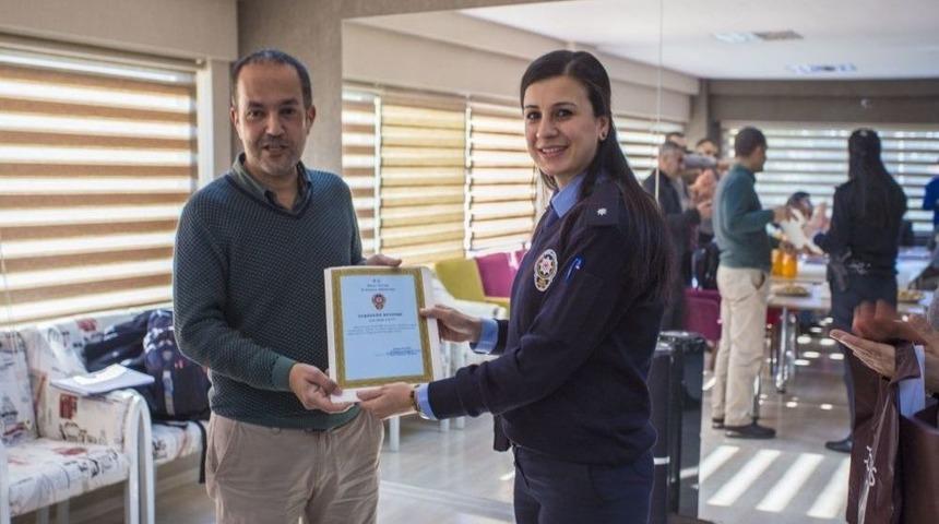 Emniyet Personeline Arap&ccedil;a Eğitimi