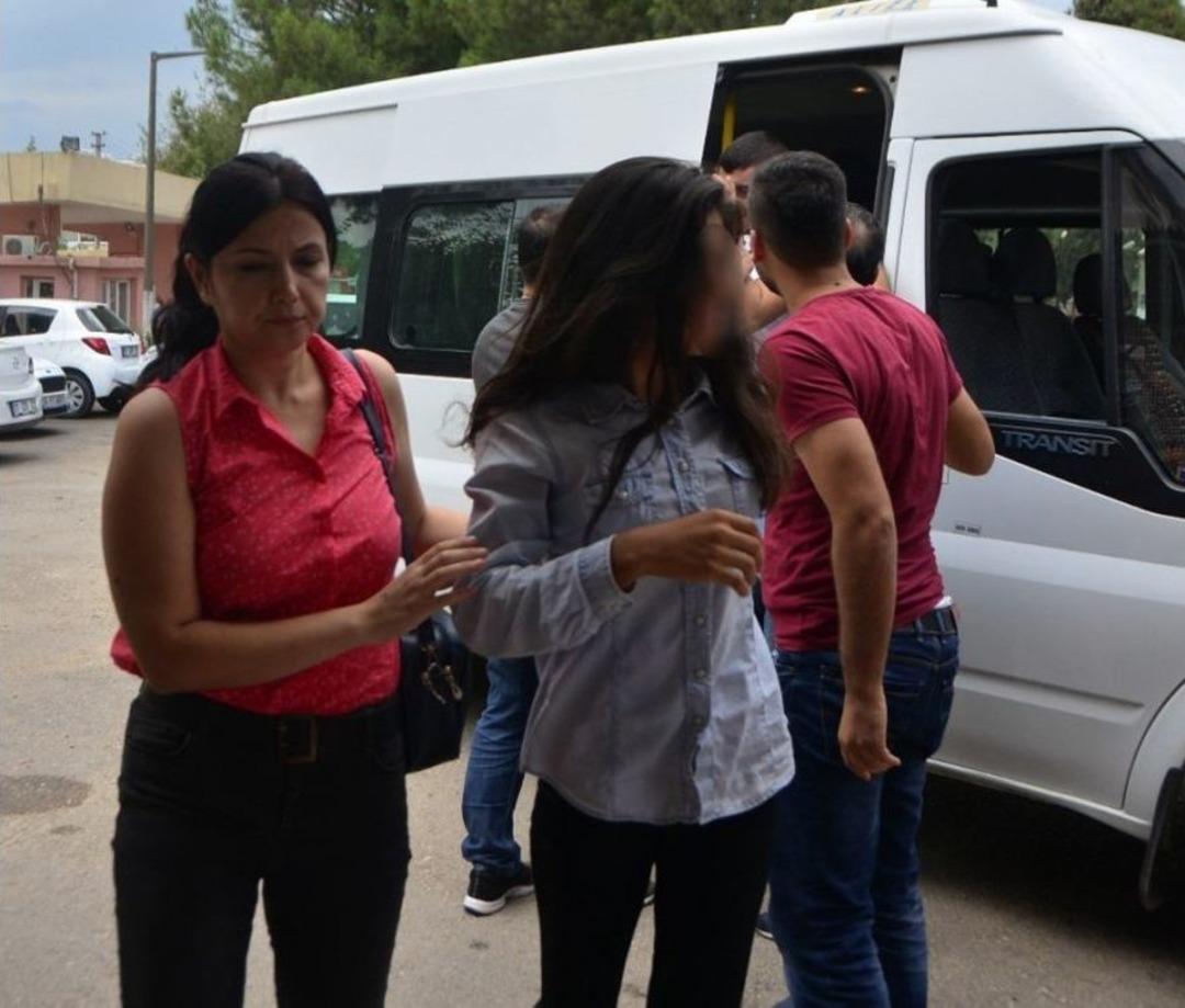 Gen&ccedil; Kadının &Ouml;l&uuml;m&uuml;ne Neden Olan Kazada S&uuml;r&uuml;c&uuml; 15 Yaşındaki Kız &Ccedil;ıktı