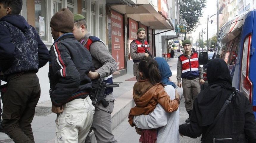 &Ccedil;ankırı&rsquo;da 2 G&uuml;nde 136 Ka&ccedil;ak Yakalandı