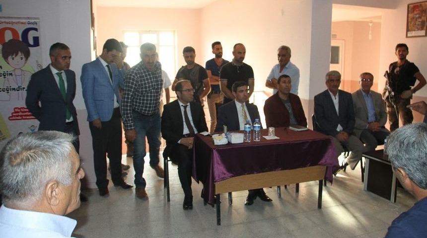 Malazgirt&rsquo;te Mahalle Toplantısı