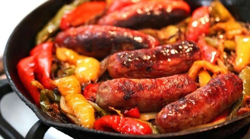 Çocukluğumuz Aşkına! Sosisle Yapabileceğiniz 7 Enfes Tarif!