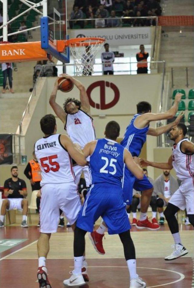 Eskişehir Basket-İstanbul Bbsk: 80-76 3
