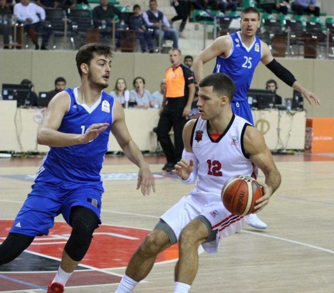 Tahincioğlu Basketbol S&uuml;per Ligi: Eskişehir Basket: 80 - İstanbul Bbsk: 76