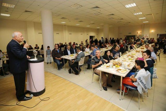 Serçeşme Cemevi’nde Oruçlar Açıldı