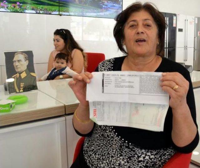 Alışveriş Yapıp &Ccedil;ekilişe Katıldı, Son Model Otomobil Kazandı 2