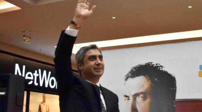 Kurtlar Vadisi Oyuncuları Konya'da Hayranlarıyla Buluştu