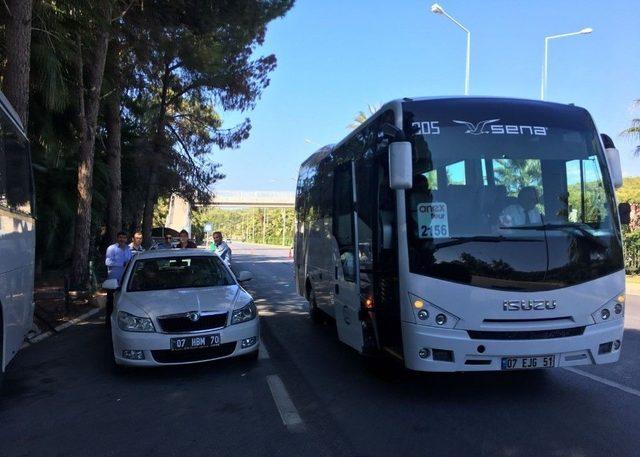 Tur Otobüs Ve Minibüslerine Denetim