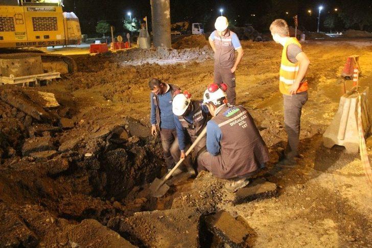 Sivas’ta Kazı Çalışmasında Delinen Doğalgaz Borusu Paniğe Neden Oldu G2