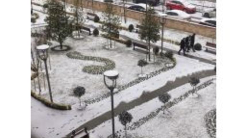İstanbul&rsquo;da Kar Yağışı Hızlandı