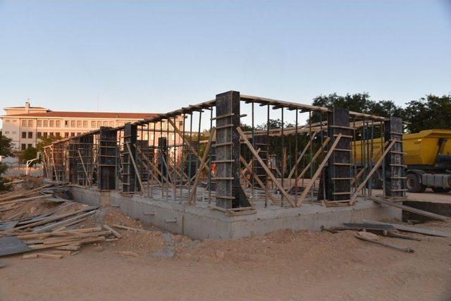 Sel&ccedil;uklu&rsquo;ya 4 Spor Salonu Daha Yapılıyor 2