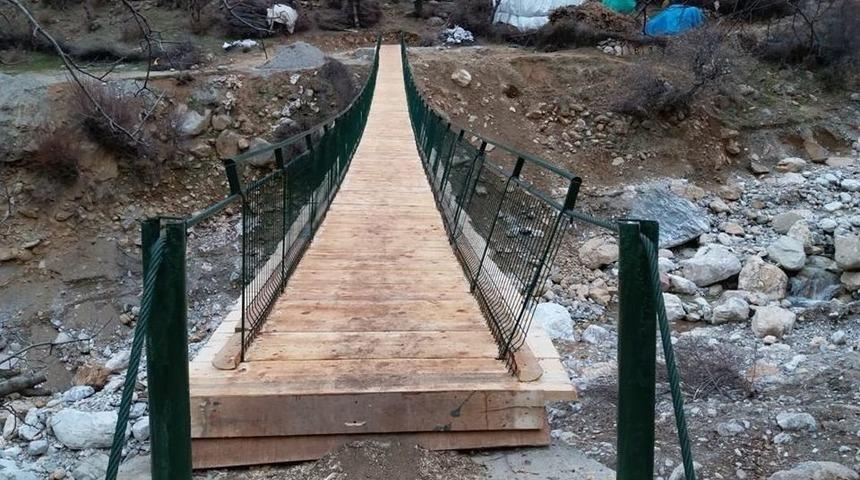 Sason’da Yapılan Asma Köprüler Hizmete Açıldı