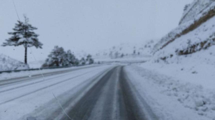 Sertavul Geçidi’nde Ulaşım Kontrollü Sağlanıyor