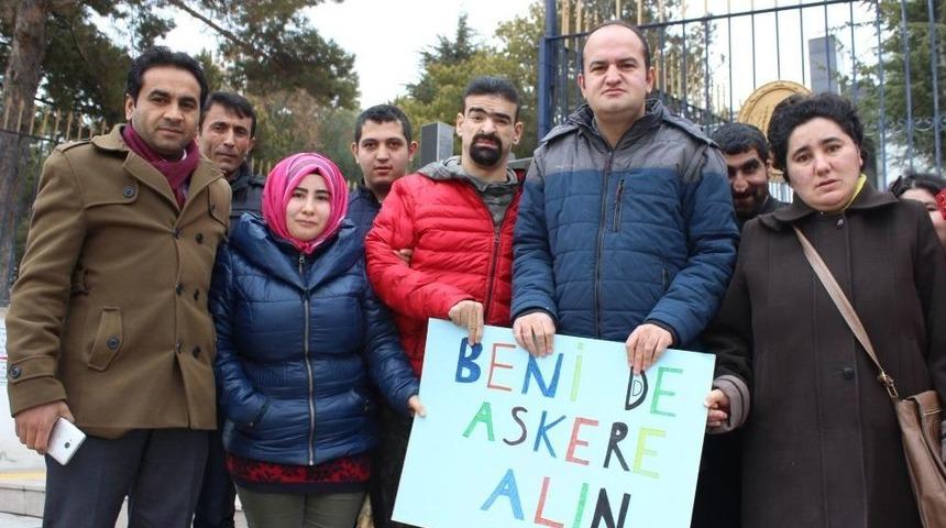 Kırşehirli Engellilerden &lsquo;bizi De Askere Alın&rsquo; &Ccedil;ağrısı