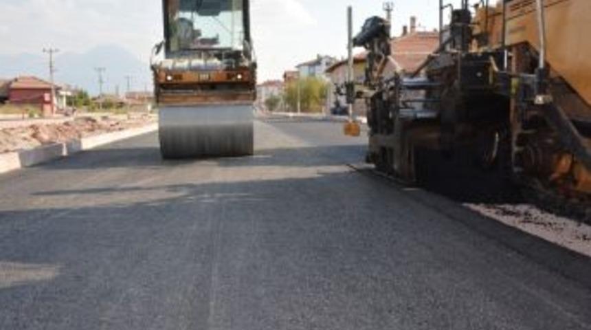 Aksaray&rsquo;da Asfalt &Ccedil;alışmaları Devam Ediyor