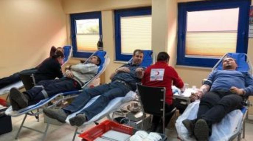 &Ccedil;an 18 Mart Termik Santralinden Kan Bağışı