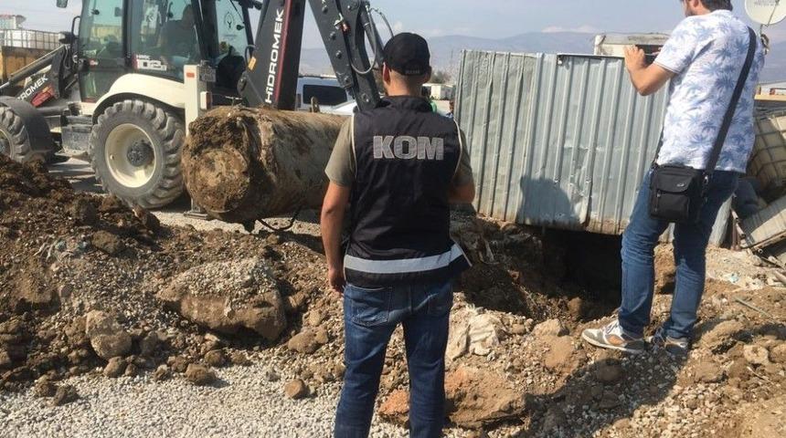 İzmir&rsquo;de Ka&ccedil;ak Akaryakıt Operasyonu