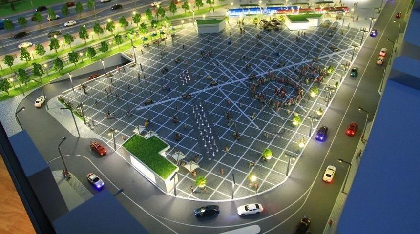 İzmit Kent Meydanı Hızla Yükseliyor