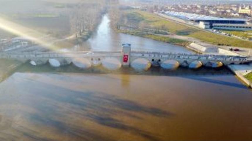(özel Haber) Kadim Başkentten ‘afrin’e Türk Bayraklı Selam