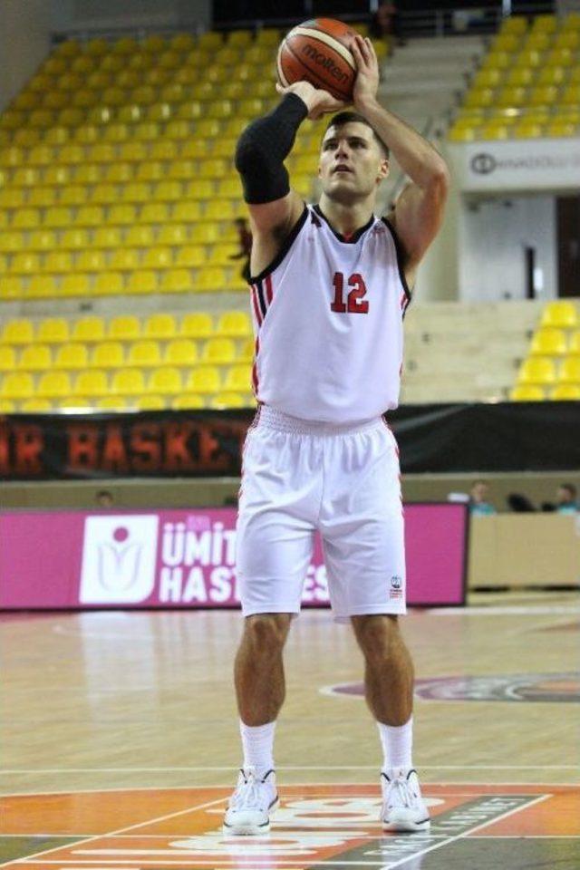 Eskişehir Basket İlk Maçını Kazandı