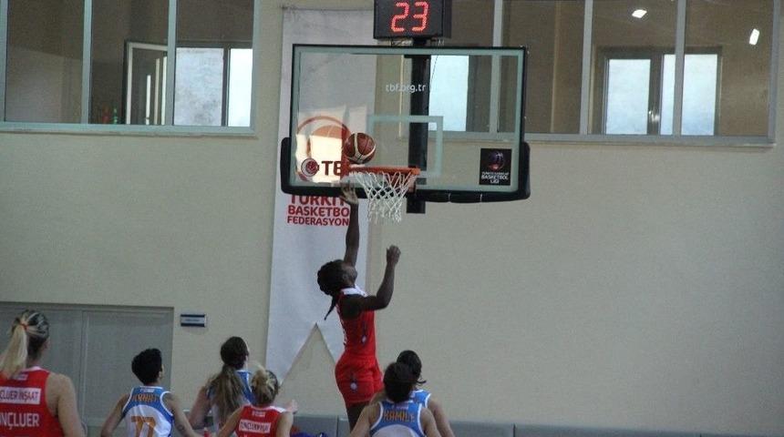 T&uuml;rkiye Kadınlar Basketbol Ligi: Elazığ İl &Ouml;zel İdare: 52 - İstanbulg&uuml;c&uuml;: 66