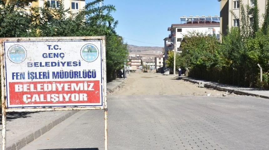 Gen&ccedil;&rsquo;te &Uuml;styapı &Ccedil;alışmaları