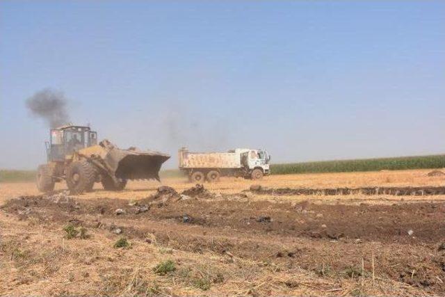 Derik teki Köylerde Çöp Ve Gübre Temizliği Başladı 2