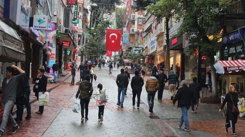 Kışlıklar Dolaplardan &Ccedil;ıktı