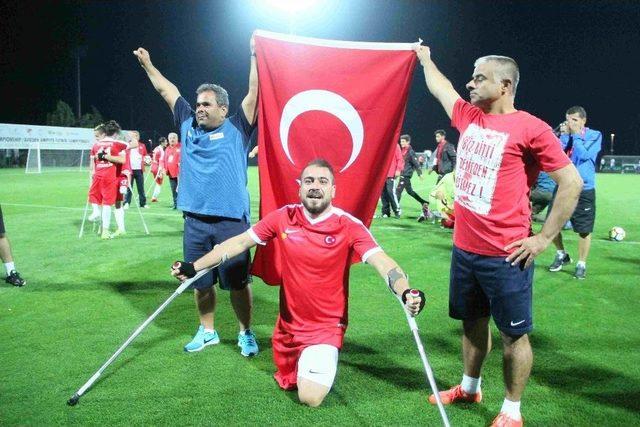 Ampute Milli Takımı Yarı Finalde 3