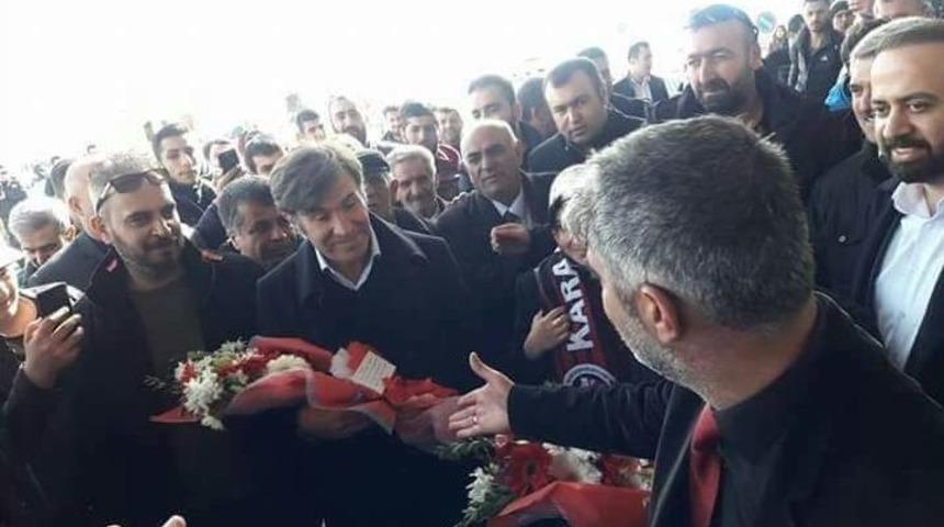 Taraftarlardan Van B&uuml;y&uuml;kşehir Belediyespor&rsquo;a Coşkulu Karşılama