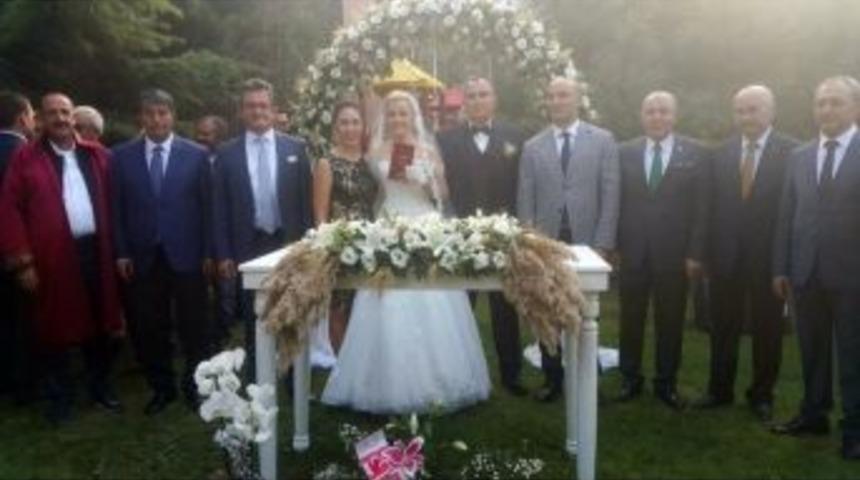 Mhp G&ouml;lbaşı İl&ccedil;e Başkanı Pehlivan D&uuml;nya Evine Girdi