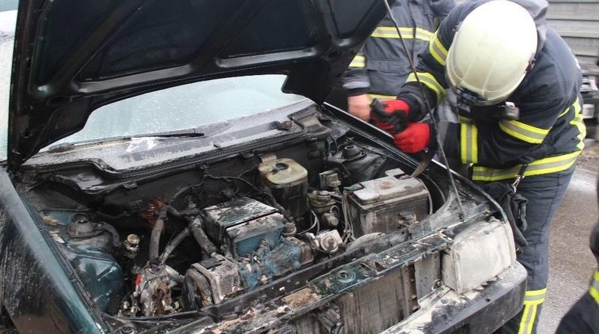 Lpg&rsquo;li Ara&ccedil;tan &Ccedil;ıkan Dumanlar İtfaiyeyi Harekete Ge&ccedil;irdi