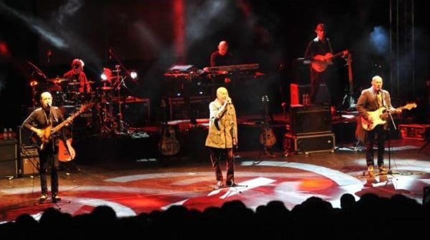 Mf&ouml;, Bursa'da Ayakta Alkışlandı