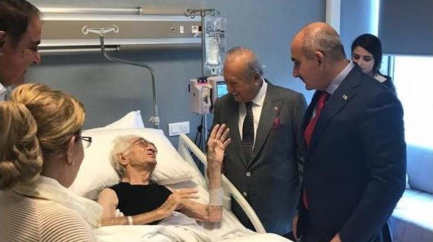 Tedavi G&ouml;ren &Uuml;nl&uuml; Bestekar Alaeddin Yavaş&ccedil;a&rsquo;ya Hemşehri Morali