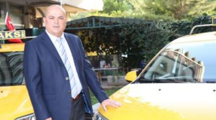 Taksi Sahipleri Derneği Başkanı Pala: "taksici Kardeşlerimizi Uyarıyoruz, Ka&ccedil;ak M&uuml;lteci Taşımayın"