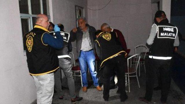 Malatya'da Polis, Eğlence Mekanlarını Denetledi
