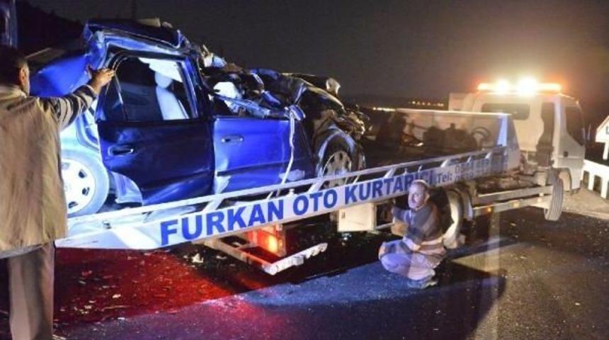 Mardin&rsquo;De Kaza: 2 &Ouml;l&uuml;, 2 Yaralı