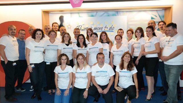 Bms &Ccedil;alışanları Kanser Hastası &Ccedil;ocukları Ziyaret Etti 1