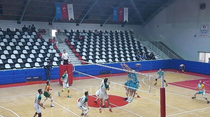 Haliliye Voleybol Takımı, Sezona Galibiyetle Başladı