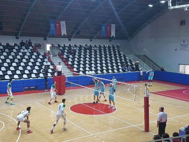 Haliliye Voleybol Takımı, Sezona Galibiyetle Başladı