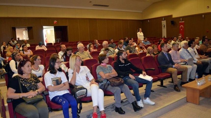 Didim&rsquo;de &ldquo;erebral Palsili&rdquo; Hastalığı Konusunda Panel D&uuml;zenlendi