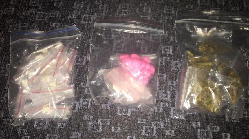 (&ouml;zel Haber) Beyoğlu&rsquo;da &Ccedil;ay Ocağına Narkotik Baskını